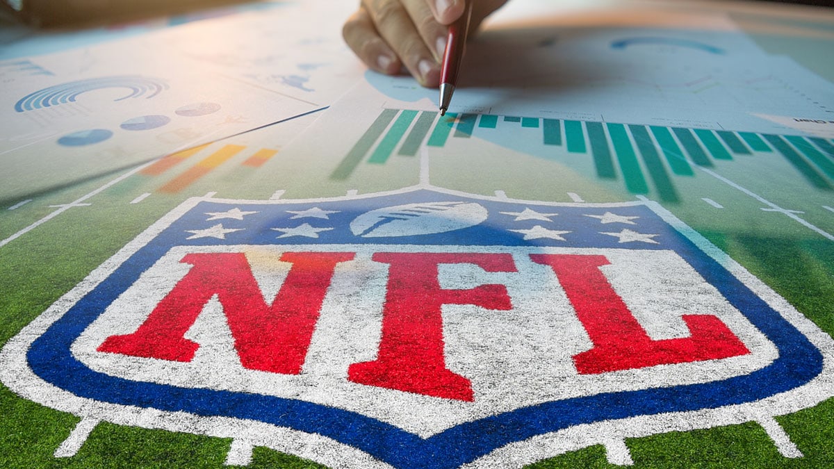 Modeling the Probability of Winning an NFL Game - MoData