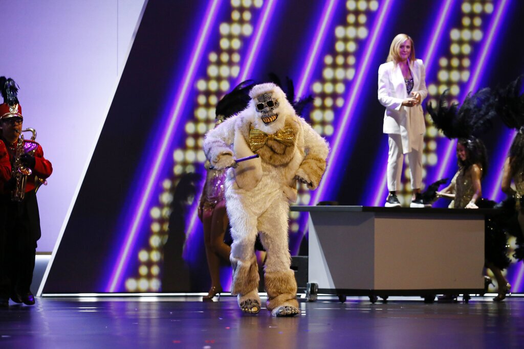 Samantha Bee performs at the 71st Primetime Emmy Awards on Sunday, Sept. 22, 2019, at the Microsoft Theater in Los Angeles. (Photo by Danny Moloshok/Invision for the Television Academy/AP Images)